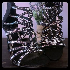 Size 8 AKIRA Black High Heel